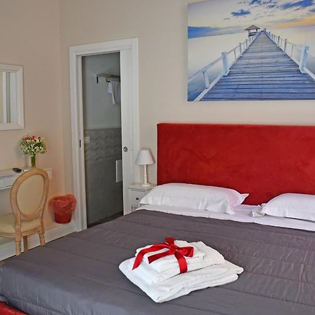B&B Romeo Luxury Rooms Catânia Exterior foto